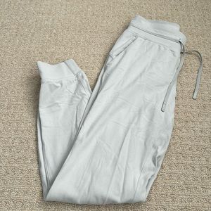 Lululemon ready to rulu jogger size 6 guc light gray